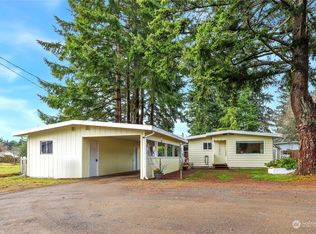 635 NE Riddell Rd, Bremerton, WA 98310