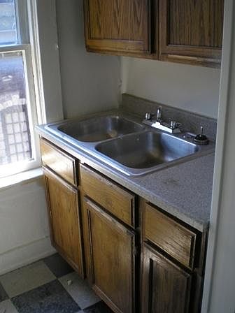 2nd image of 1361 S Floyd St #Any