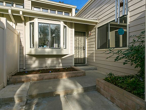 3rd image of 1026 Brewley Ln