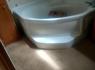 1118 Simmons Hill Rd, Jamestown, SC 29453