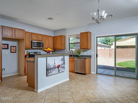 3rd image of 448 W Corte Calza