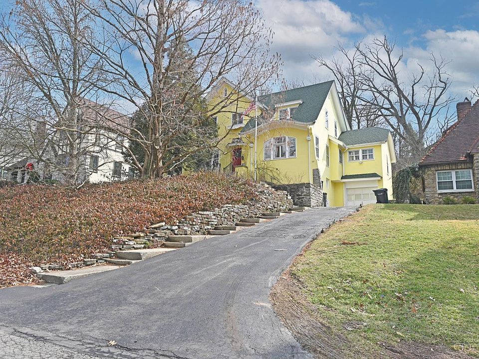 1st image of 741 Red Bud Ave
