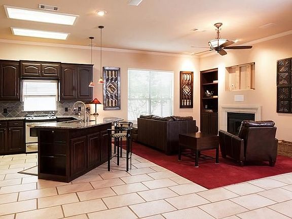 4th image of 2892 Oakbriar Trl