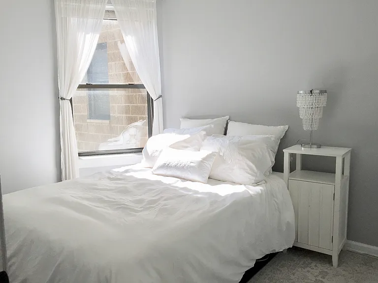 3253 N Kenmore Ave #2 — Photo 9