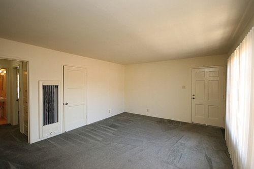4th image of 1307 E Washington Blvd