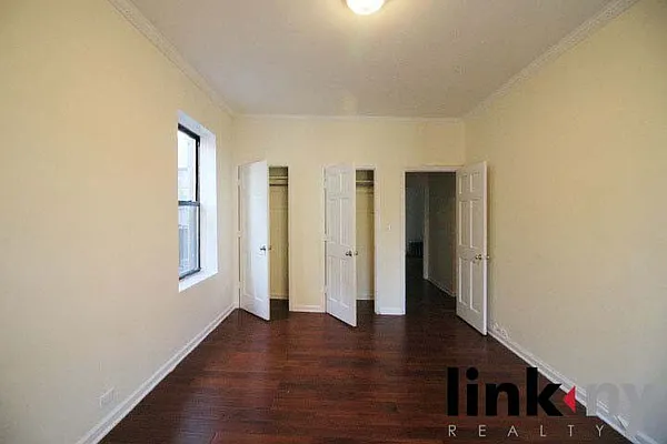 Rented by Link NY Realty | media 5