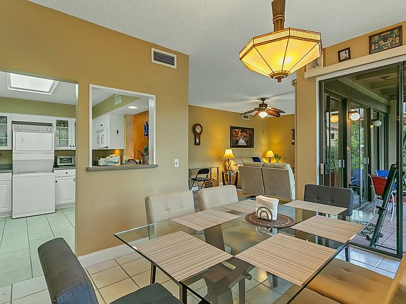 5th image of 7615 Las Palmas Way #252