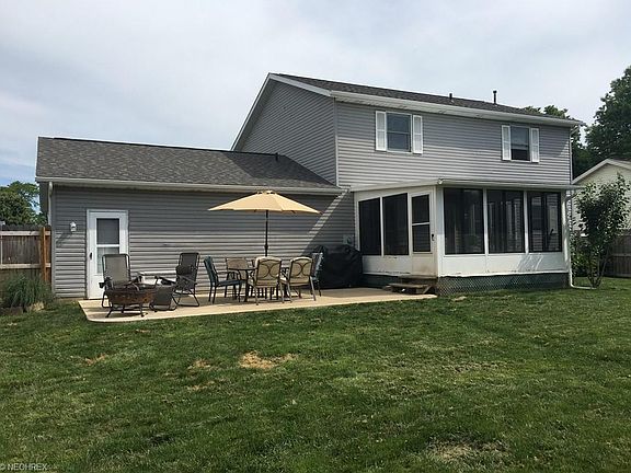 3rd image of 112 Northwood Dr