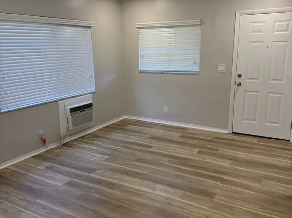 800 NE 14th Pl, Fort Lauderdale, FL