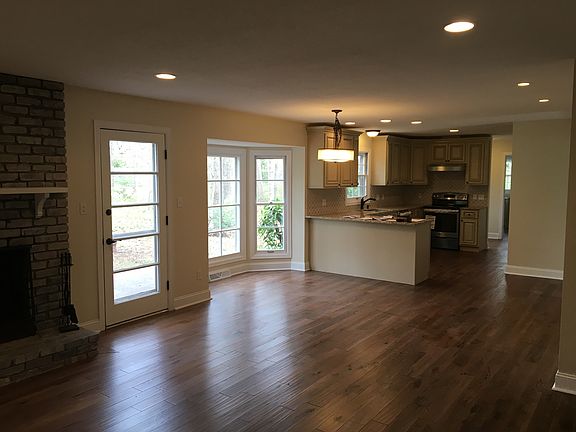 Den into kitchen