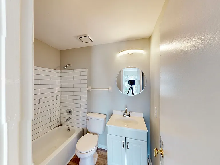 9617 Vinca Cir #G — Photo 18