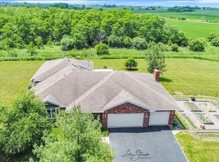 26616 S Oak River Dr, Monee, IL 60449