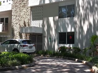 1235 Mariposa Ave APT 10, Coral Gables, FL 33146