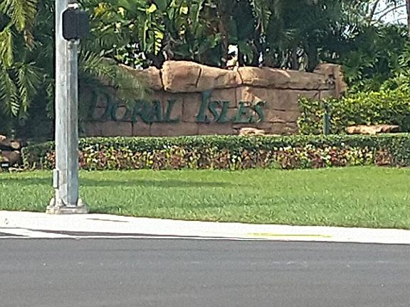 2nd image of 7326 NW 113th Pl