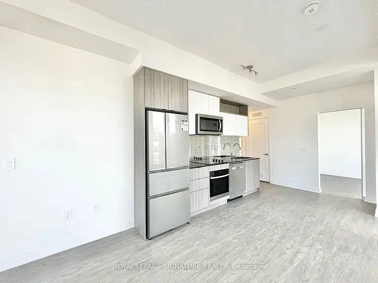 70 Princess St #1502 — Photo 2