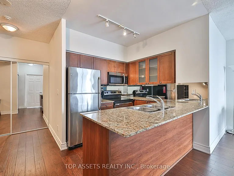 761 Bay St #3102 — Photo 10