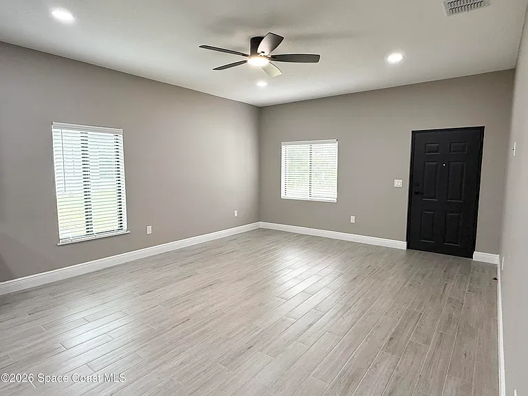 1649 Belem St SE #A — Photo 5