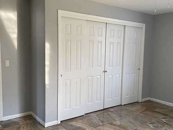 5th image of 1485 Drew St #2