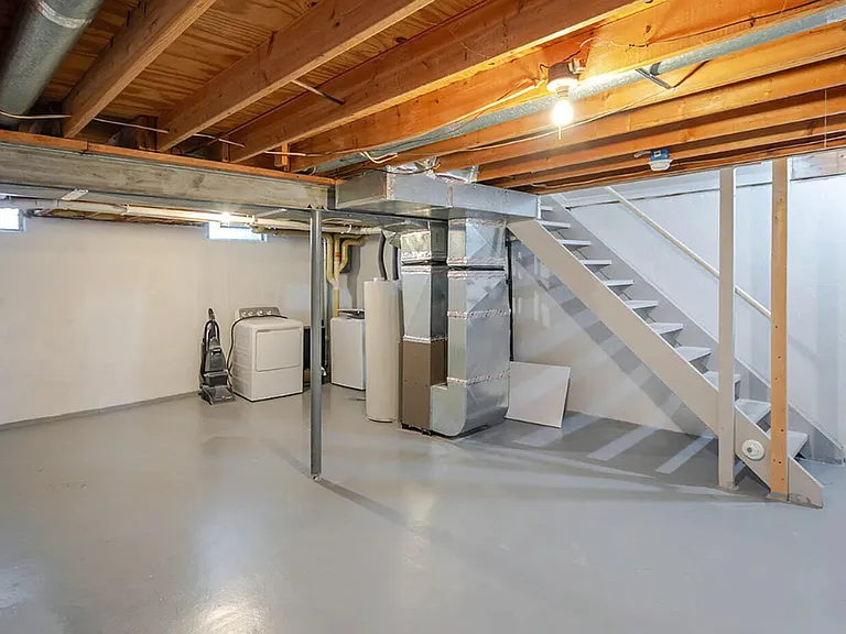 6113 Scotmar Dr — Photo 14