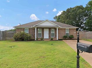 208 Amherst Cv, Medina, TN 38355