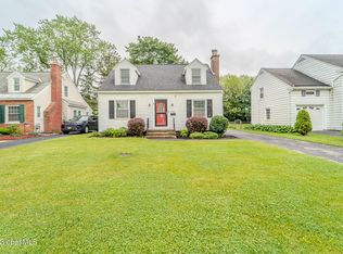 1298 McClellan St, Schenectady, NY 12309