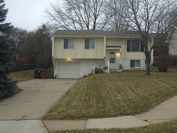 2nd image of 7016 S 131st Cir