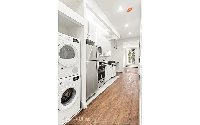 Rented by Douglas Elliman | media 8