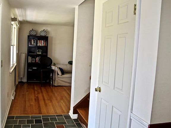 5th image of 8233 Dexter Pkwy