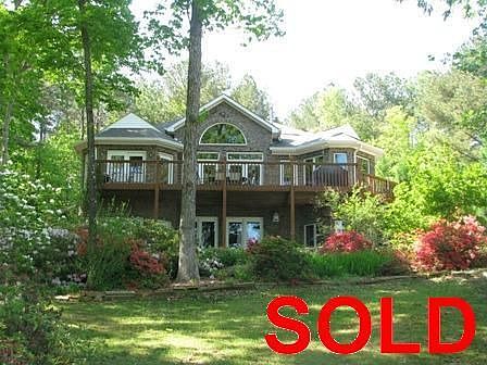 1st image of 230 N Rock Island Dr
