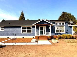 5469 S Shore Dr, Anacortes, WA 98221