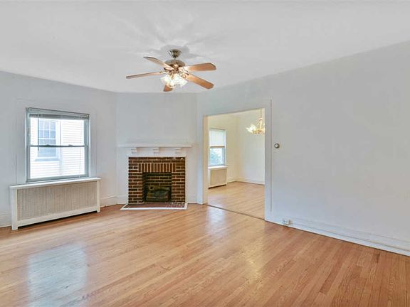 2nd image of 311 Dodd St