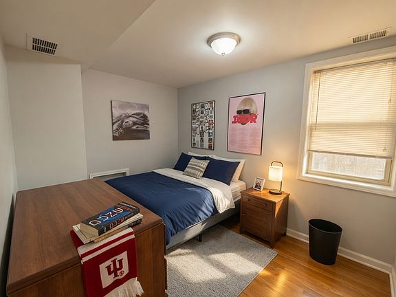 4th image of 3727 N Ashland Ave #1F
