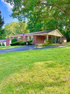 1905 Oakwood Dr, Clifton Forge, VA, 24422
