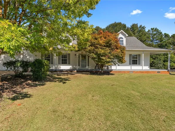 108 J Chris Dr, Pelzer, SC 29669