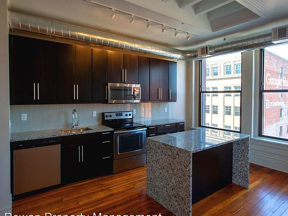 2nd image of 905 Broadway Blvd #504