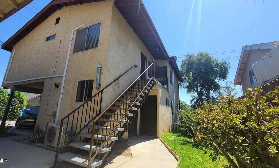 1980 E Villa St #2