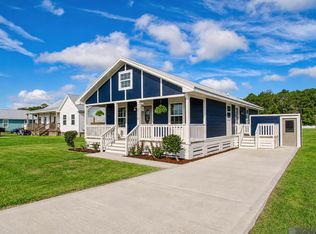 26319 Indian Run Dr, Springfield, LA 70462