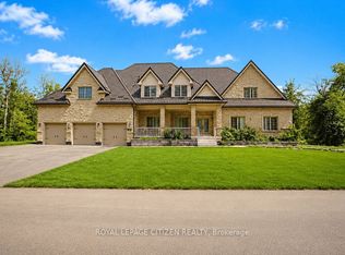 3965 Algoma Ave, Innisfil, ON L9S 2M1