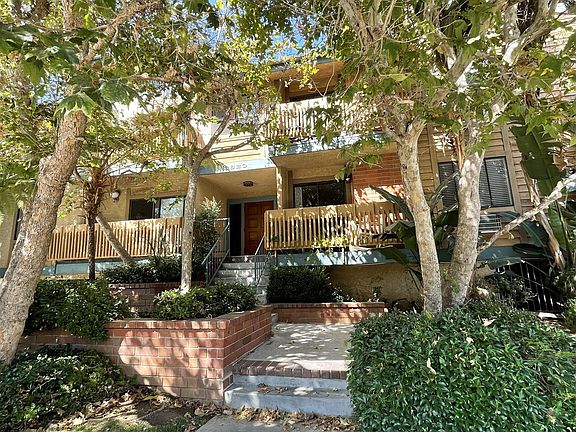 2nd image of 3620 Jasmine Ave APT 202
