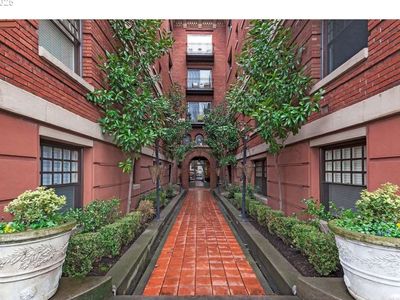 1829 NW Lovejoy St Unit 109, Portland, OR, 97209