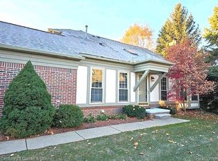2106 Lone Wolf Ln #135, Canton, MI 48188