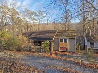 298 Honey Farm Ln, Front Royal, VA 22630