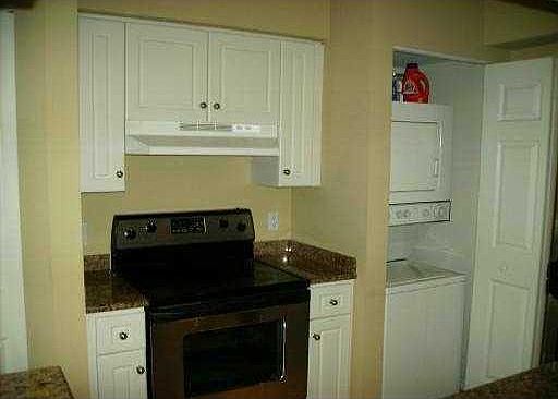 3rd image of 2404 Tuscany Way