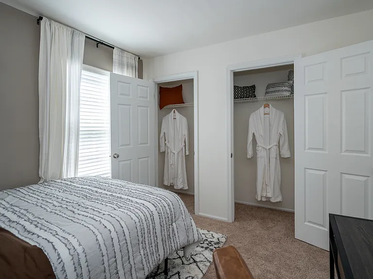 Avana Fieldstone — Photo 5