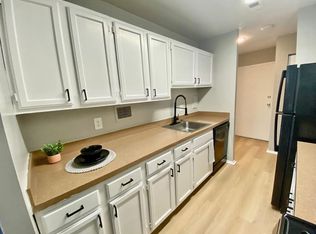 18700 Walkers Choice Rd #516, Gaithersburg, MD 20879