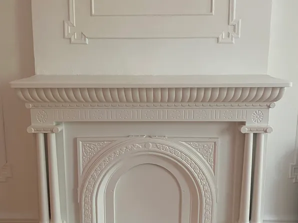 360 8th Street image 3 of 9