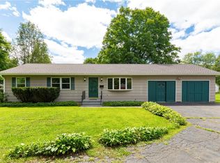 7585 Old Post Rd, Red Hook, NY 12571