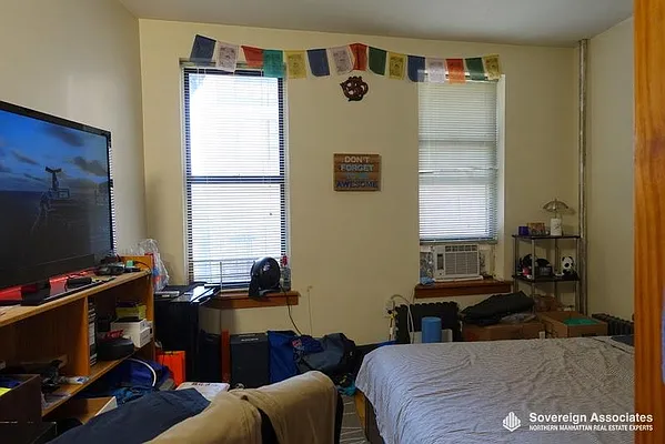 Rented by Sovereign Associates | media 23