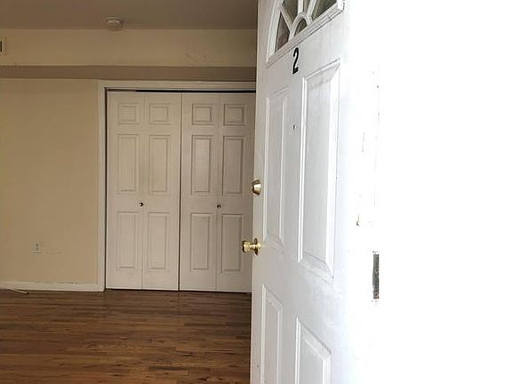 3rd image of 163 Brighton Ave #2