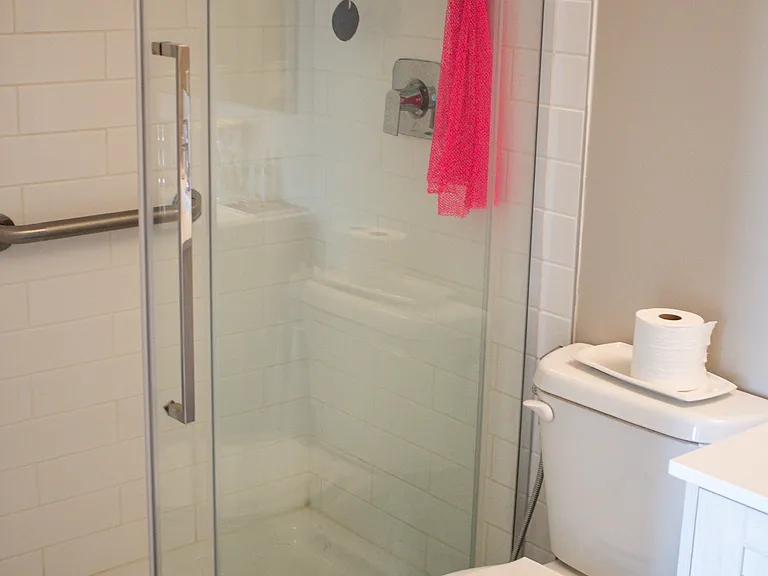 60 Charles St W #2305 — Photo 6